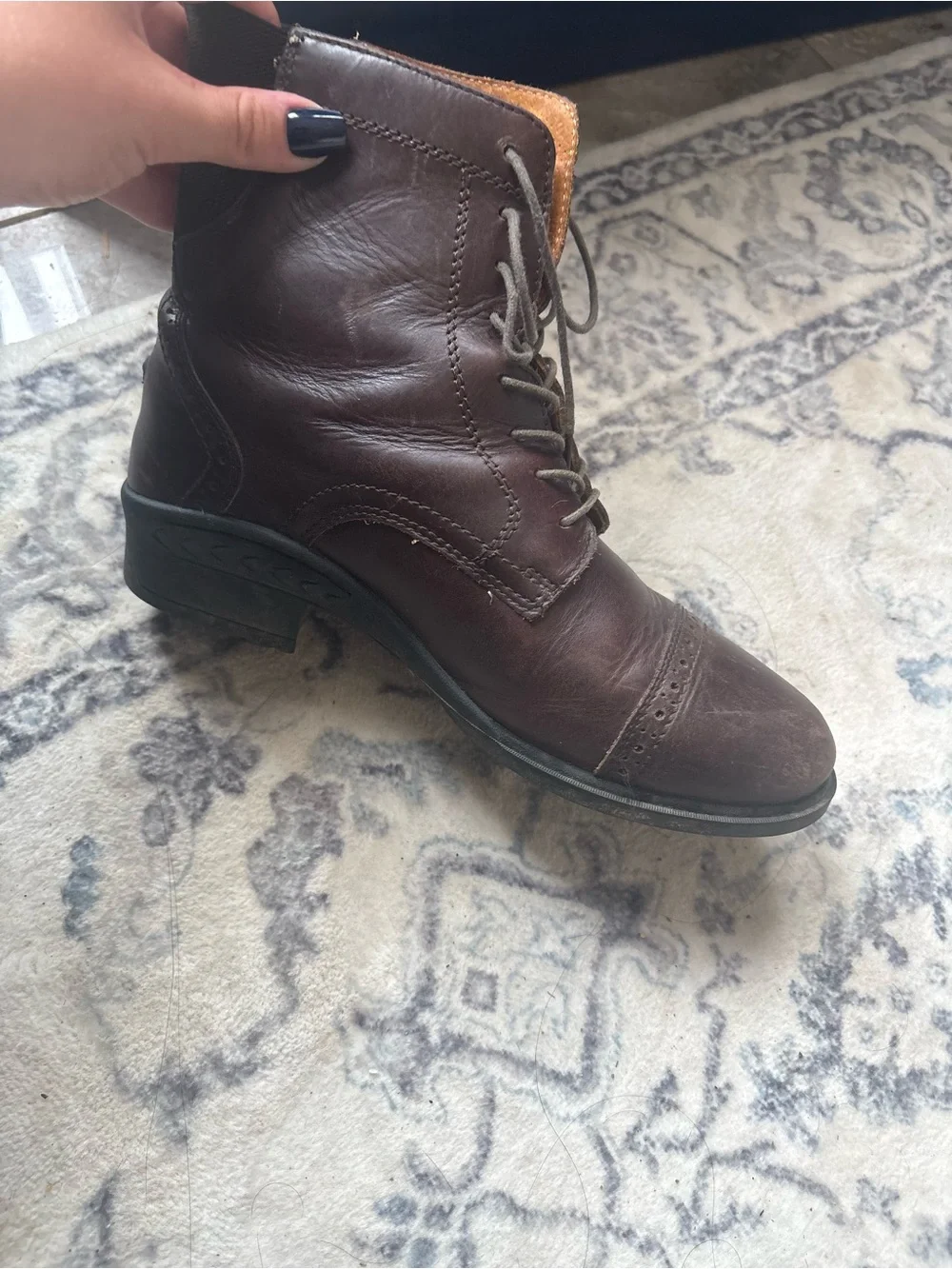 Women’s Brown Leather Lace-Up Boots - Classic Brogue Cap Toe